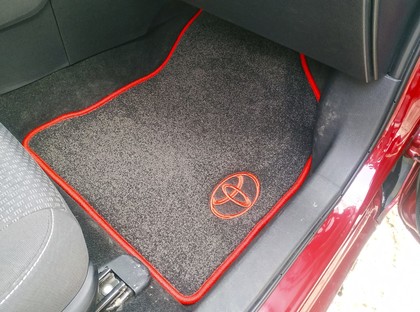 Ворсовые коврики на Toyota Corolla (E18) 2012&nbsp;-&nbsp;2019 в Череповеце