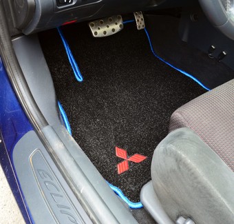 Коврики на Mitsubishi Eclipse IV 2005&nbsp;-&nbsp;2011 в Череповеце