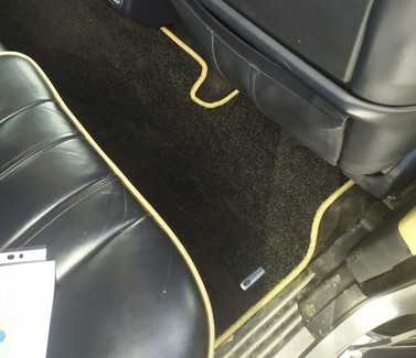 Ворсовые коврики на Land Rover Range Rover III 2002&nbsp;-&nbsp;2012 в Череповеце