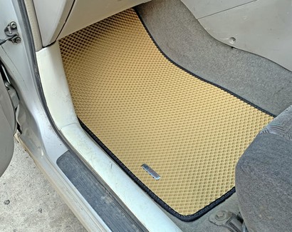 Коврики на Toyota Caldina (T21) 1997&nbsp;-&nbsp;2002 в Череповеце