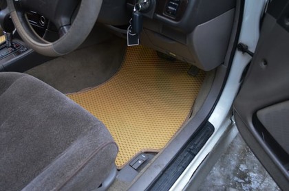 Ворсовые коврики на Toyota Chaser (X100) 1996&nbsp;-&nbsp;2001 в Череповеце