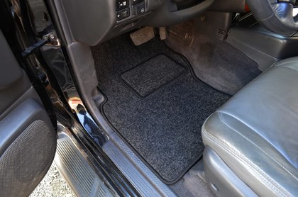 Ворсовые коврики на Infiniti QX4 1996&nbsp;-&nbsp;2003 в Череповеце