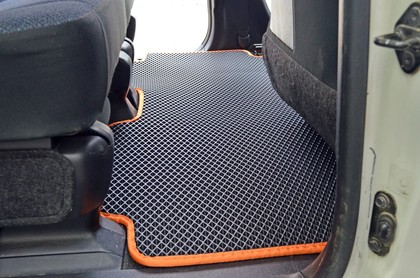 Ворсовые коврики на Toyota Sienta II 2015&nbsp;-&nbsp;2022 в Череповеце