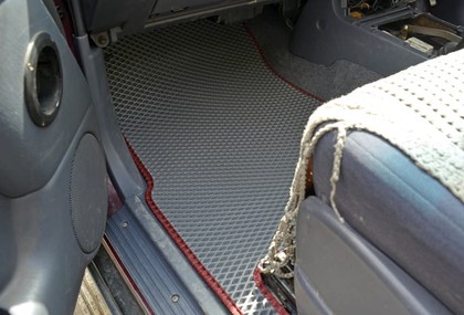 Коврики на Toyota Land Cruiser Prado 90 1996&nbsp;-&nbsp;2002 в Череповеце