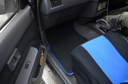 Ворсовые коврики на Toyota Hilux Surf II 1989&nbsp;-&nbsp;1995 в Череповеце