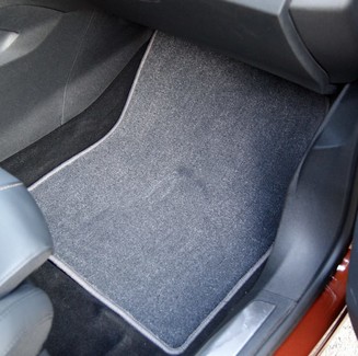 Ворсовые коврики на Peugeot 3008 II 2016&nbsp;-&nbsp;2026 в Череповеце