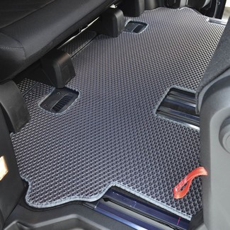 Ворсовые коврики на Hyundai Staria 9 мест 2021&nbsp;-&nbsp;2026 в Череповеце