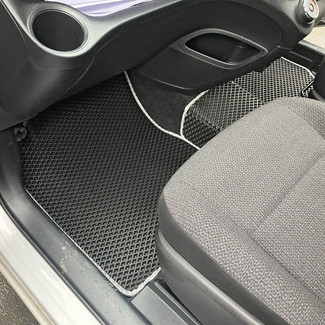 Ворсовые коврики на Toyota Sienta II 2015&nbsp;-&nbsp;2022 в Череповеце