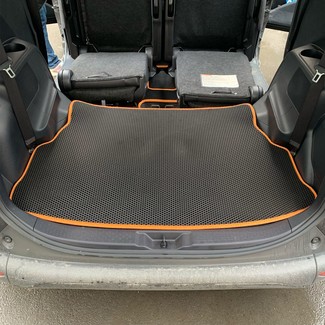 Ворсовые коврики на Toyota Sienta II 2015&nbsp;-&nbsp;2022 в Череповеце