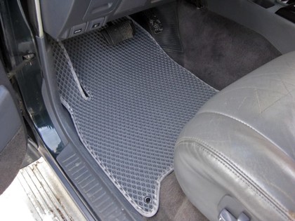 Ворсовые коврики на Toyota Land Cruiser 80 1990&nbsp;-&nbsp;1997 в Череповеце