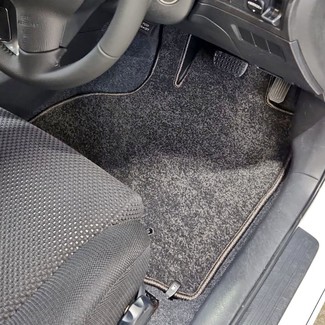 Ворсовые коврики на Toyota Caldina (T24) 2002&nbsp;-&nbsp;2007 в Череповеце