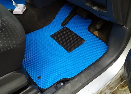 Ворсовые коврики на Toyota Ractis I 2005&nbsp;-&nbsp;2010 в Череповеце