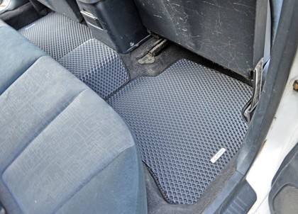 Ворсовые коврики на Mitsubishi Galant VIII 1996&nbsp;-&nbsp;2005 в Череповеце