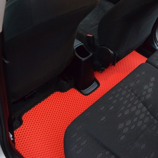 Ворсовые коврики на Subaru Trezia 2010&nbsp;-&nbsp;2016 в Череповеце