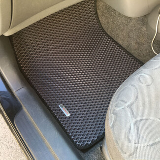 Коврики на Toyota Vitz I 1998&nbsp;-&nbsp;2005 в Череповеце